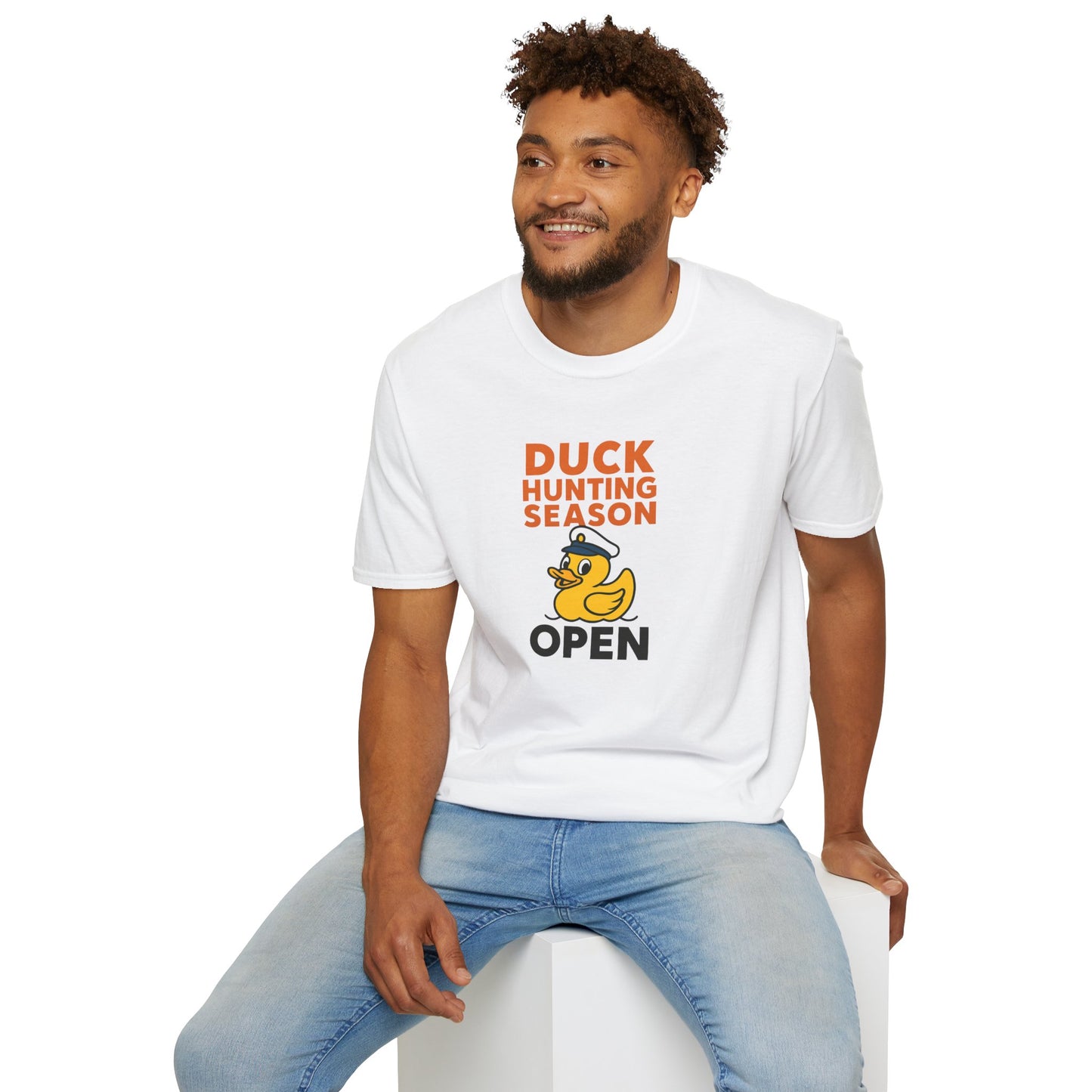 Duck Hunting Season Open – Retro Rubber Duck Captain Adults Unisex Cruise T-Shirt
